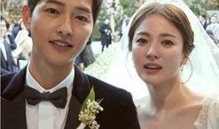 两个人讲吃瓜娱乐圈,两位吃瓜群众的甜蜜碰撞