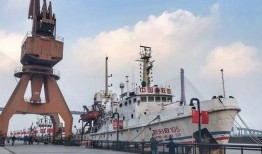 三段奶粉爆料视频播放在线观看,三段视频曝光行业黑幕，在线观看不容错过