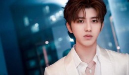 蔡徐坤爆料者点头视频大全,爆料者动作背后的真相