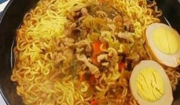 酸菜泡面爆料视频大全,网红美食背后的真相大曝光