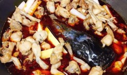 爆料铁锅炖大鹅视频下载,独家揭秘家常美食制作过程