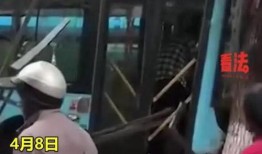 南昌公交车视频爆料,惊现惊人一幕！